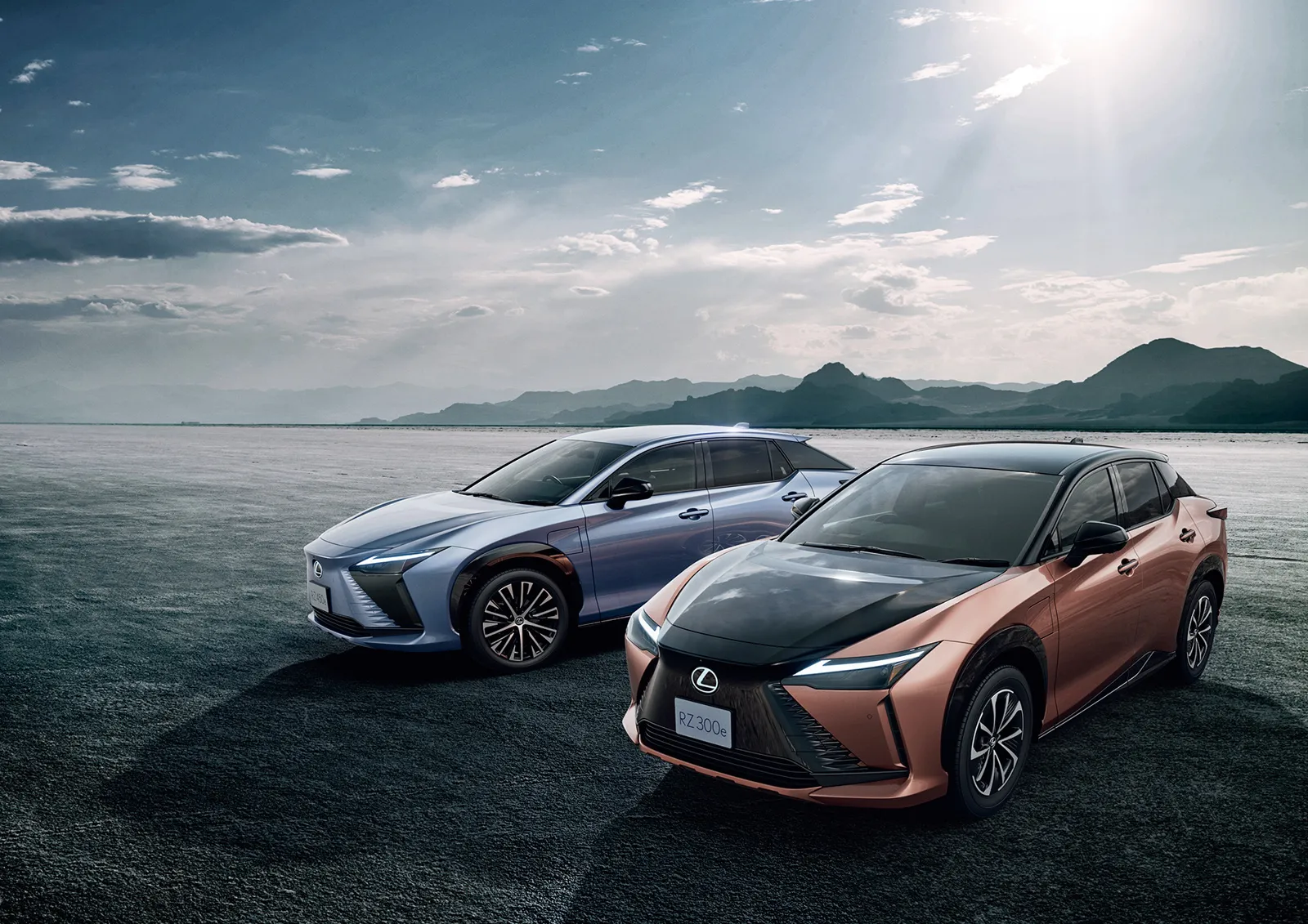 LEXUS